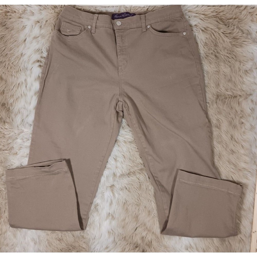 Gloria Vanderbilt Womens Amanda Jeans Size 12 Beige Tan Khaki Cotton Stretch